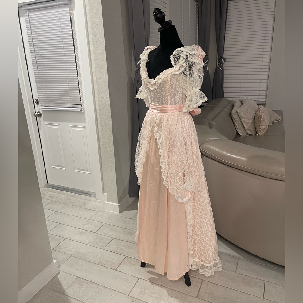 Vintage Gunne Sax 80s? Lace satin bow prairie gown Victorian cottage Sz 11